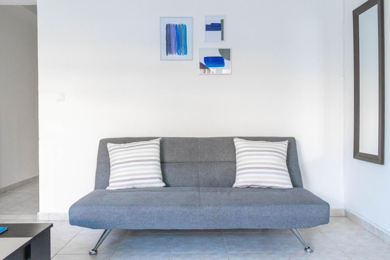 Friendly & Comfy Apartment Ierapetra  Bagian luar foto