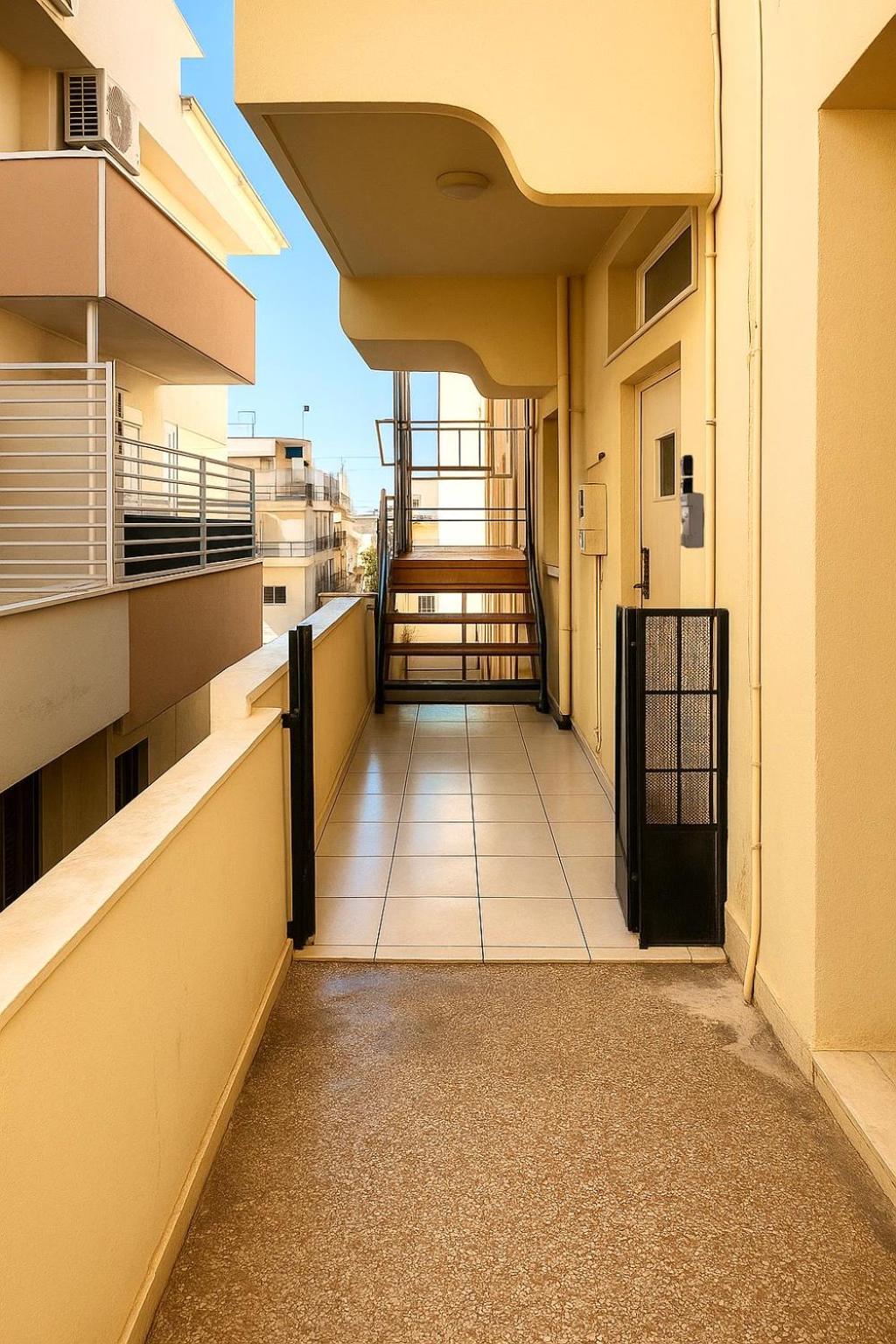 Friendly & Comfy Apartment Ierapetra  Bagian luar foto